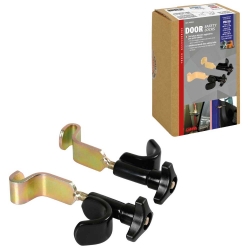 Close Volvo FM-FH16 cabin